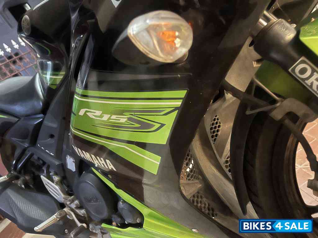 Yamaha YZF R15 S