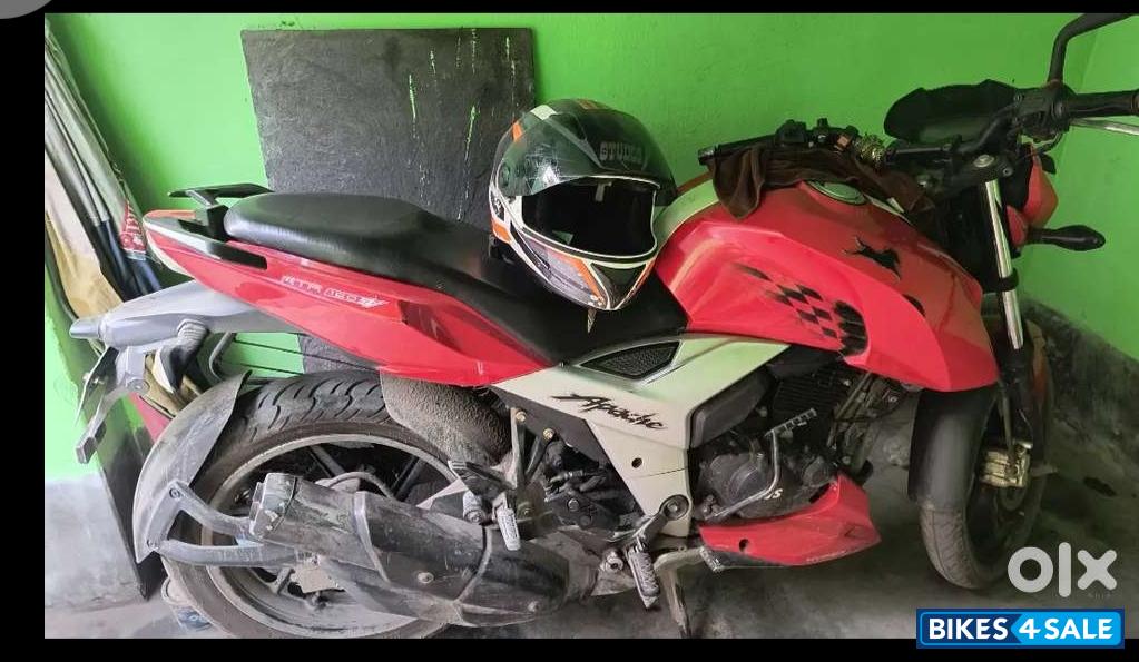TVS Apache RTR 160 4V