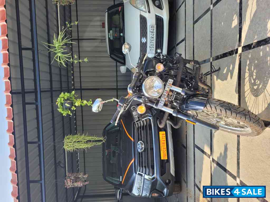 Black Benelli Imperiale 400