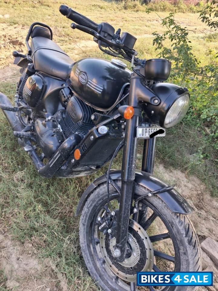 Jawa 42 Dual Channel ABS AllStar Black