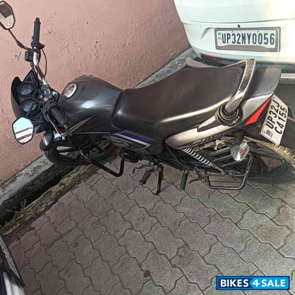 Grey Honda CB Shine Grey Honda CB Shine