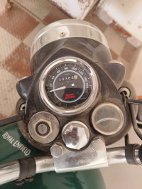 Black Royal Enfield Bullet 350 ES BS6