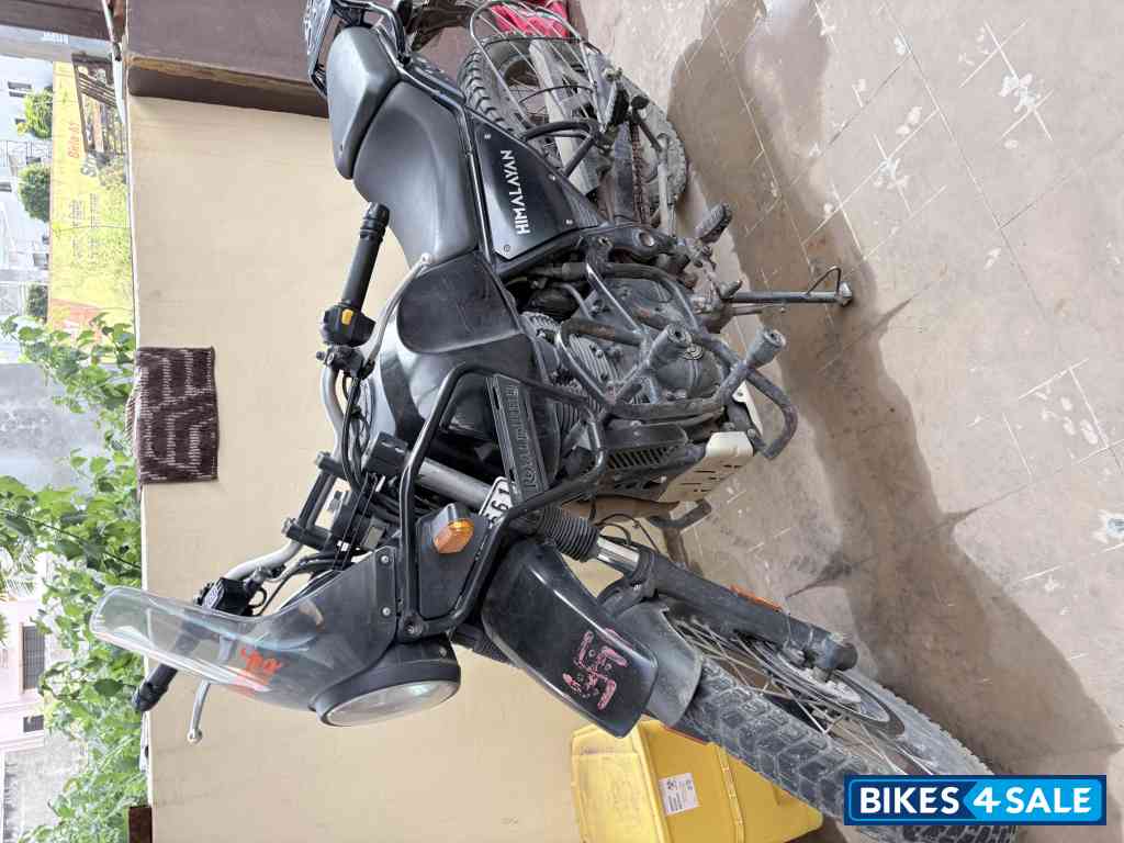 Granite Black Royal Enfield Himalayan Granite Black Royal Enfield Himalayan