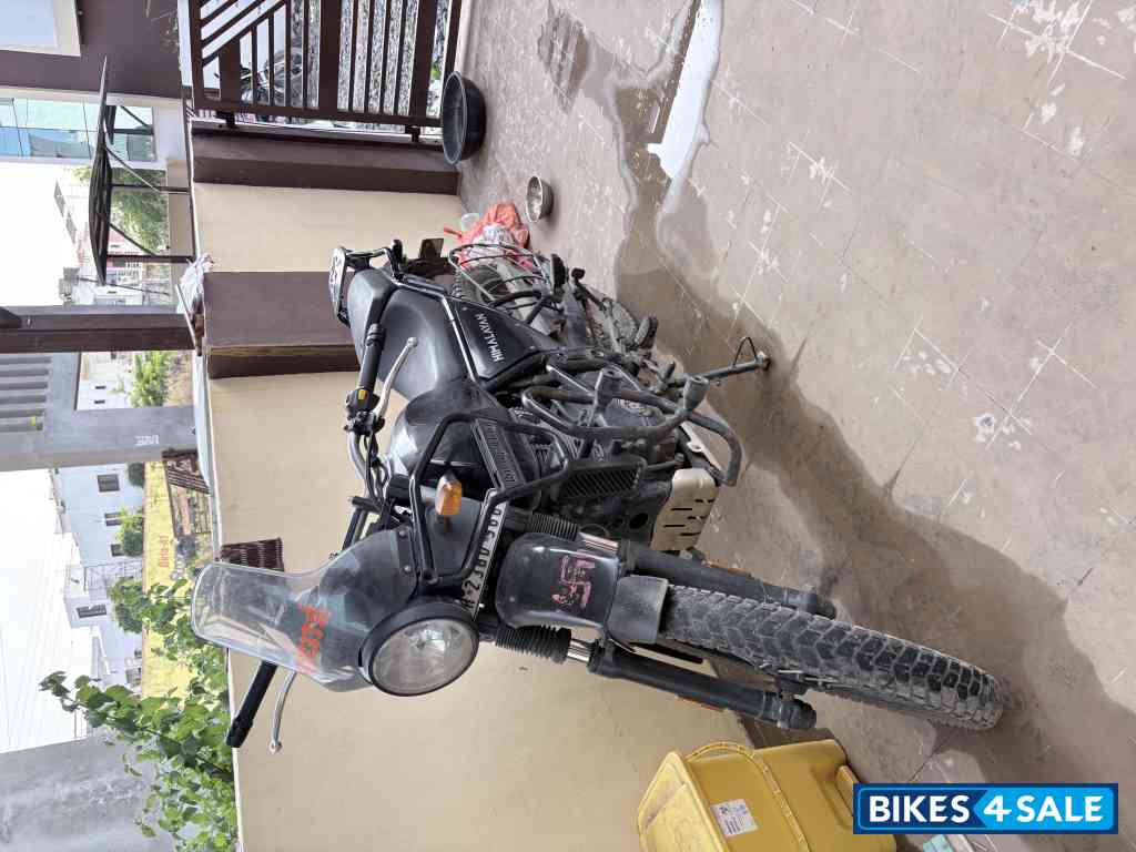 Granite Black Royal Enfield Himalayan Granite Black Royal Enfield Himalayan