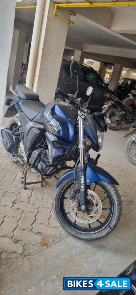 Yamaha FZ FI V2