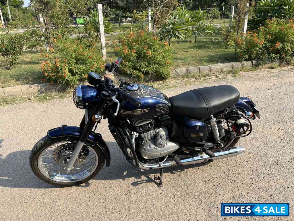 Nebula Blue Jawa forty two BS6