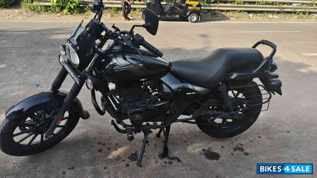 Bajaj Avenger Street 160 BS6