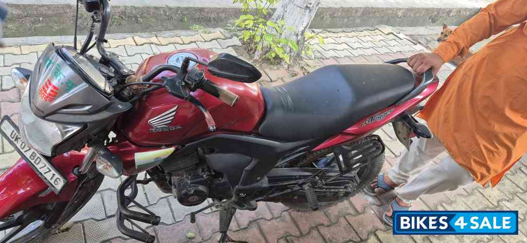 Honda CB Trigger