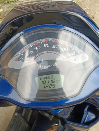 Deep Blue Vespa SXL 125