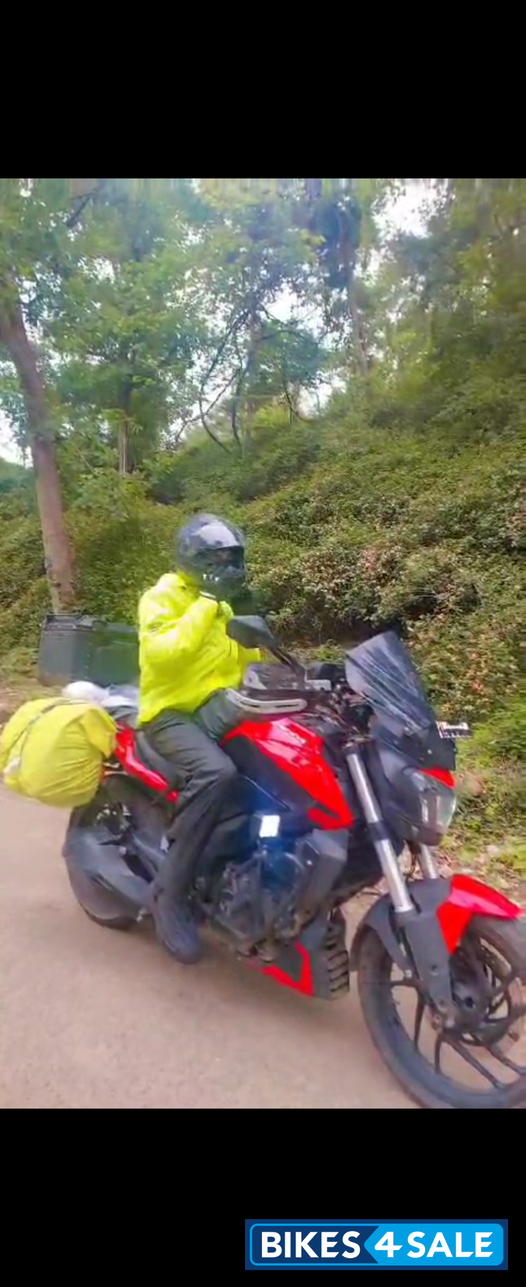 Bajaj Dominar 250