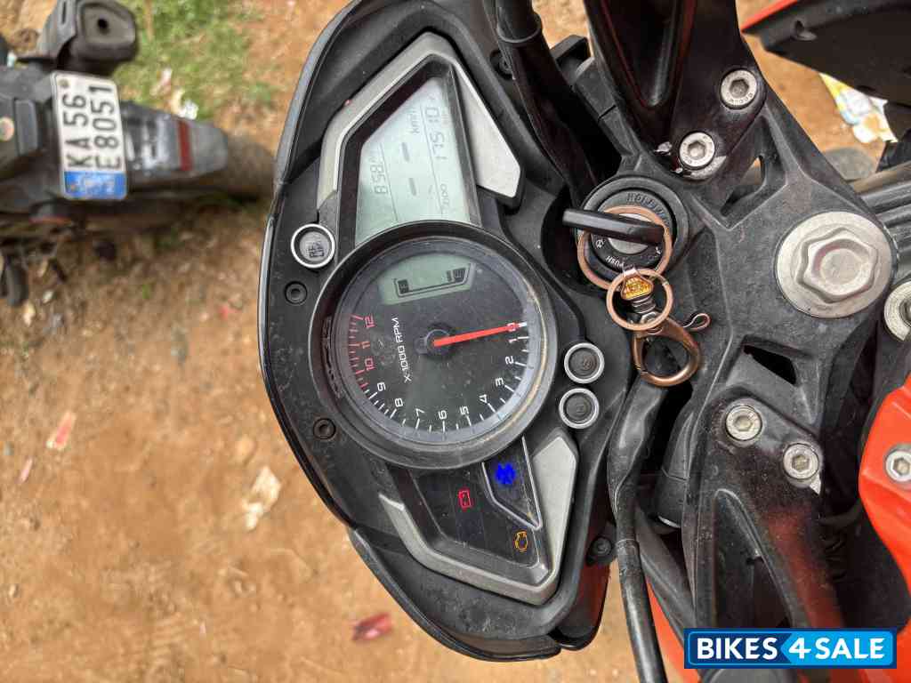 Fury Orange Bajaj Pulsar NS 125