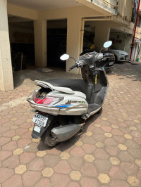 White Hero Maestro Edge 110 BS6