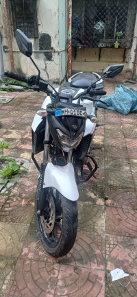 Yamaha FZ25