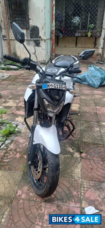 Yamaha FZ25