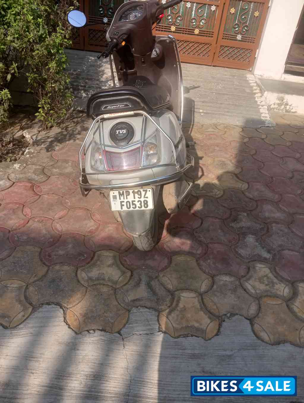 Grey TVS Jupiter Classic BS6