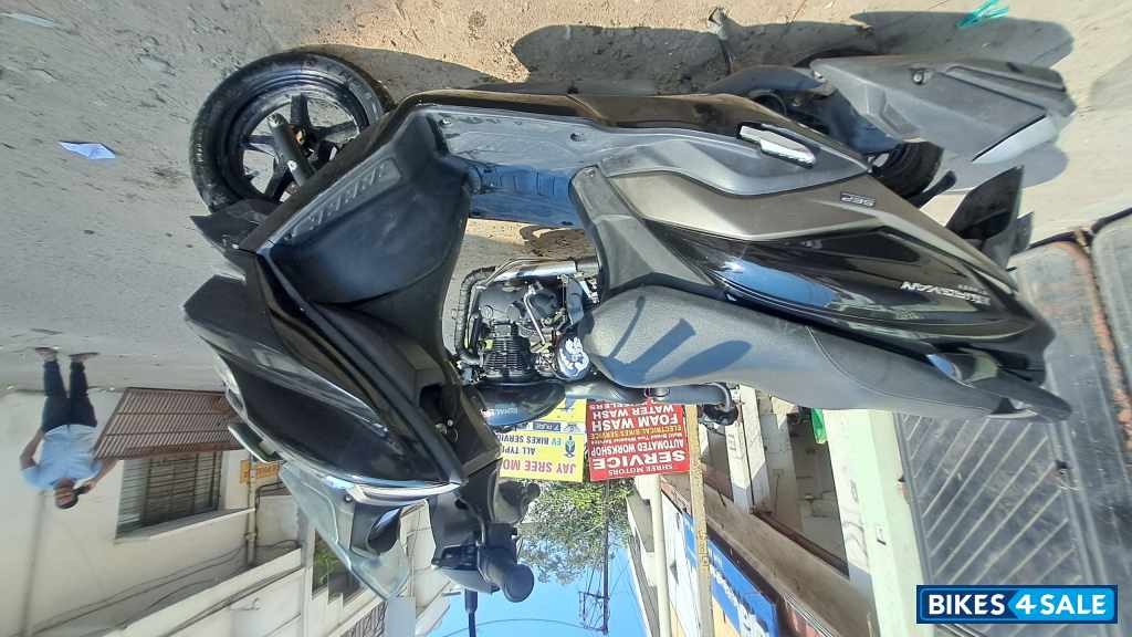 Black Suzuki Burgman Street