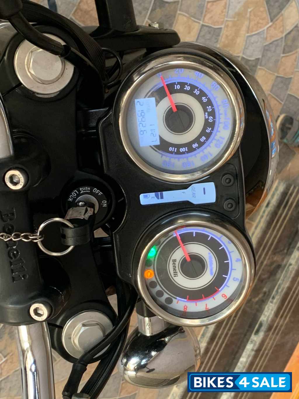 Black Benelli Imperiale 400