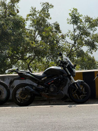 Black Bajaj Dominar 400 ABS BS6