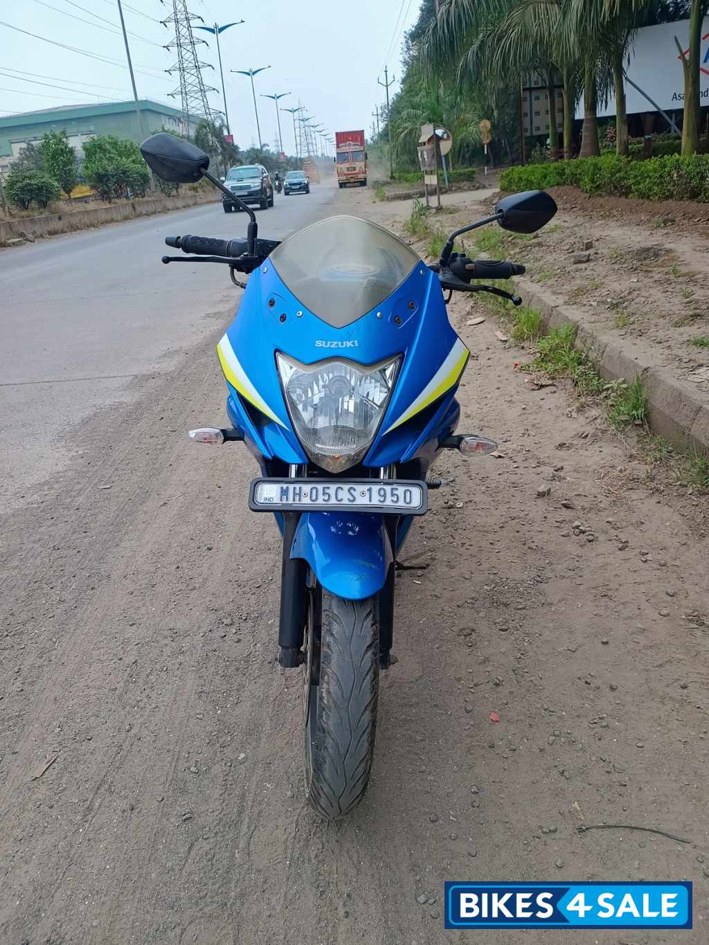 Suzuki Gixxer SF