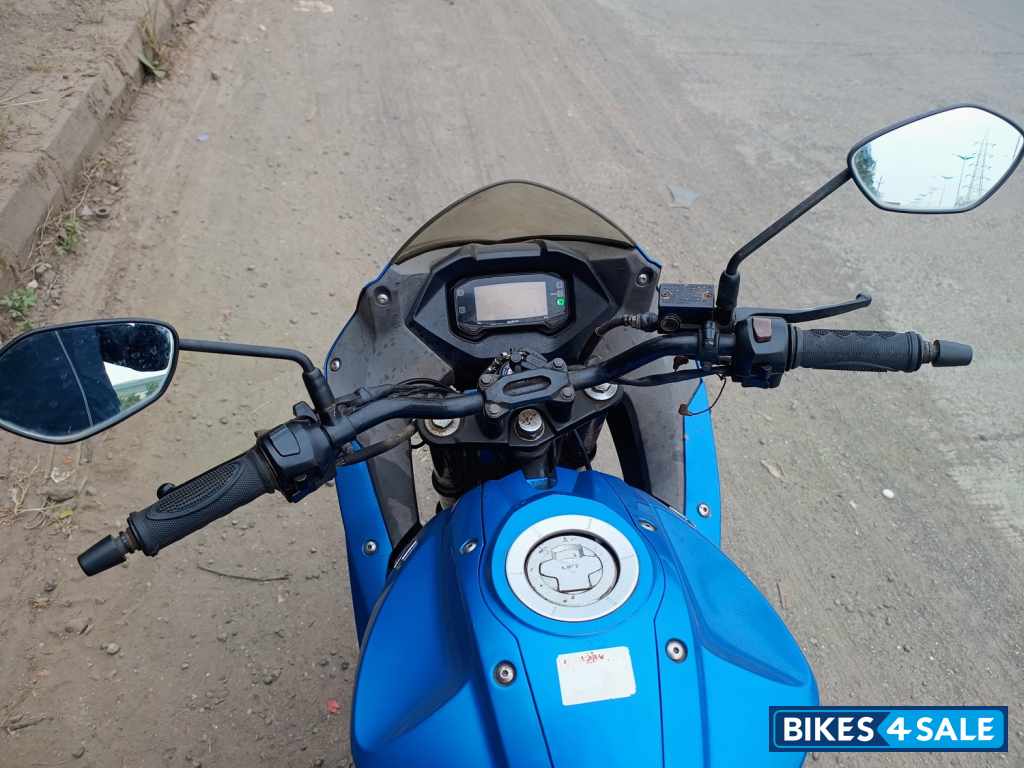 Suzuki Gixxer SF