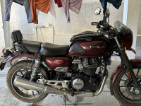 Red Mettali Honda 2023 CB350 Hness DLX Pro