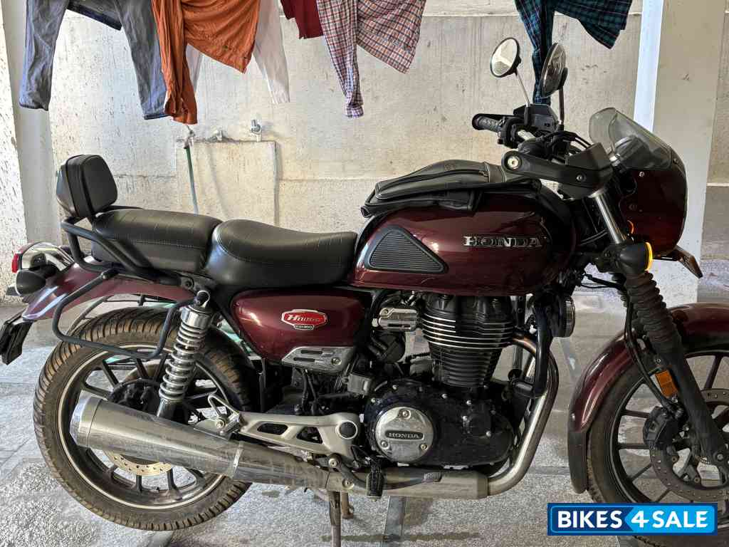 Red Mettali Honda 2023 CB350 Hness DLX Pro