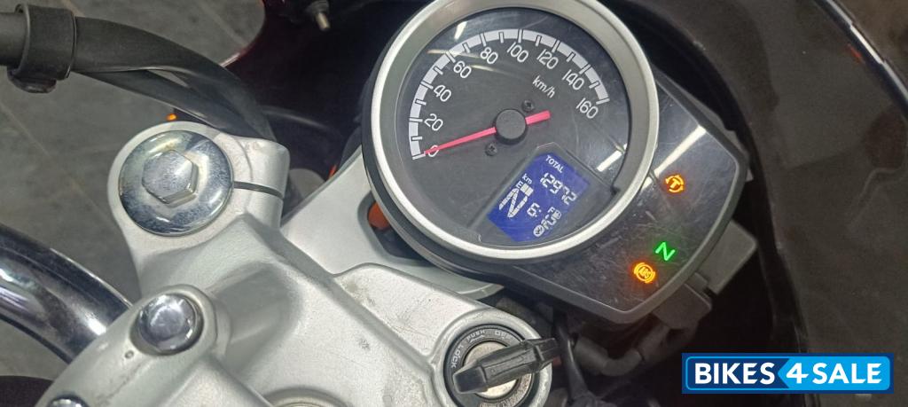 Red Mettali Honda 2023 CB350 Hness DLX Pro