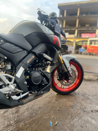 White Yamaha MT-15 BS6