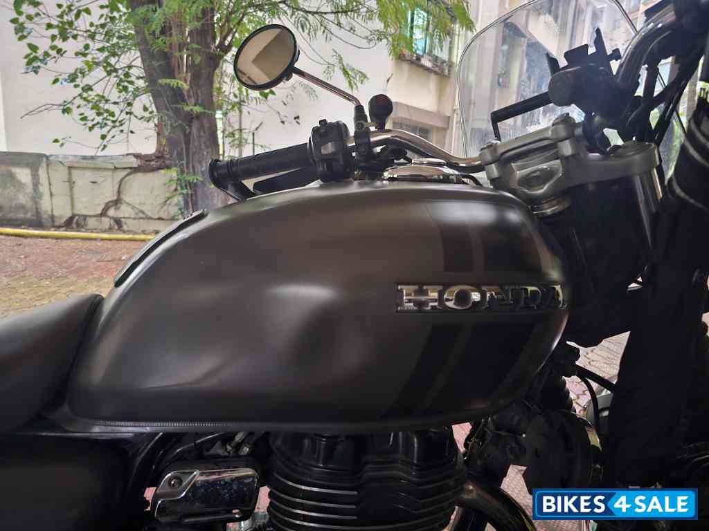 Grey Metallic Honda CB350 DLX Pro