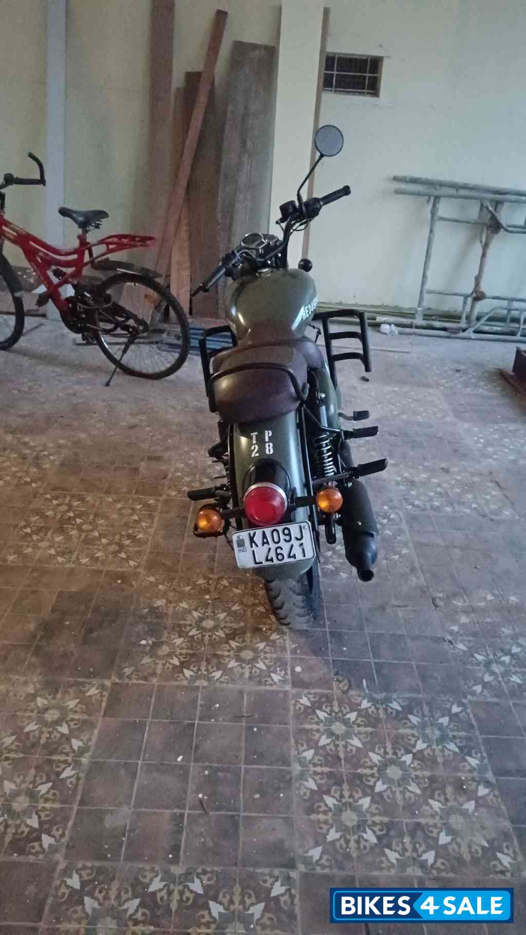 Marsh Gray Royal Enfield Classic Signals Airborne Blue