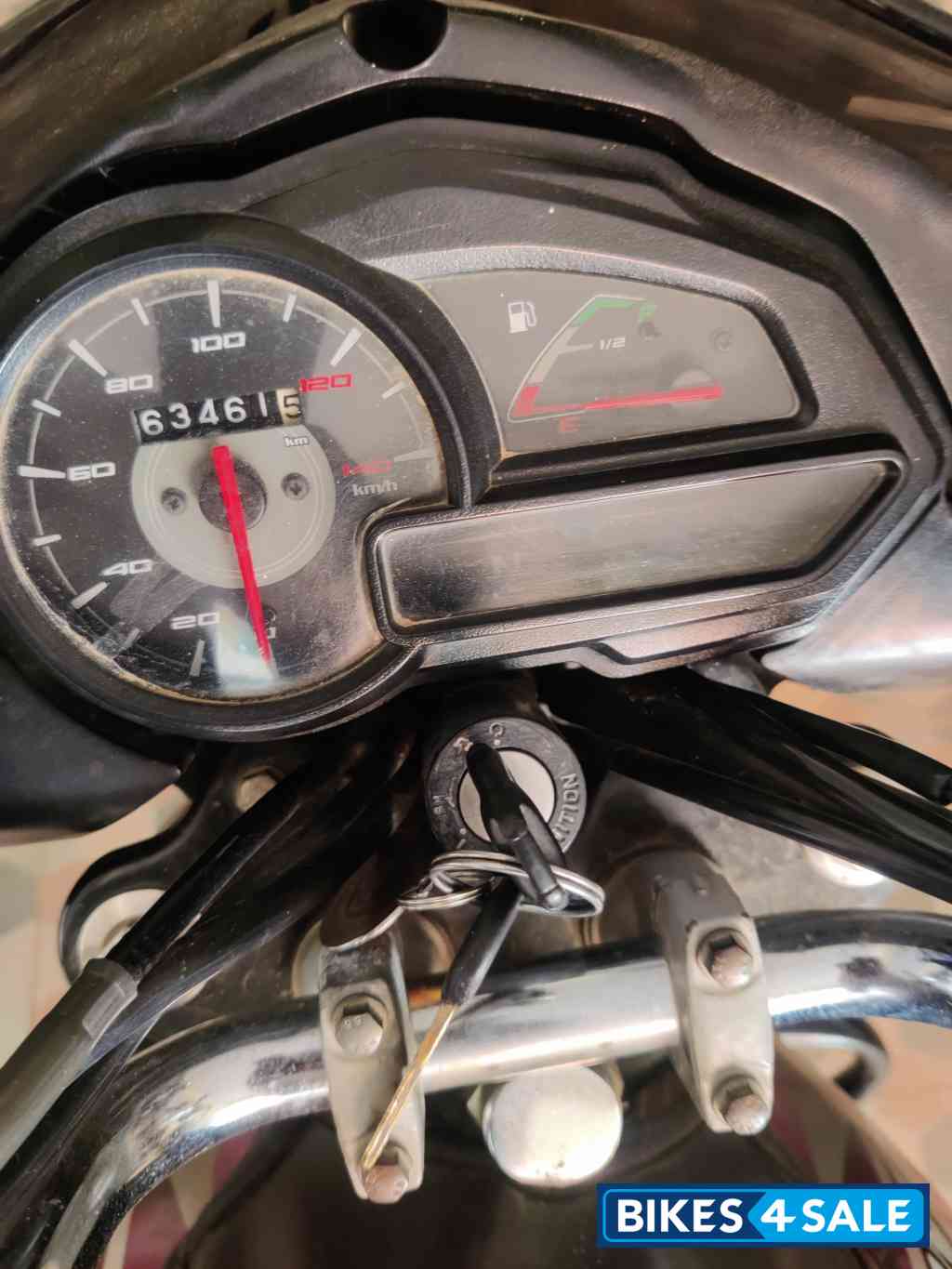 Bajaj Discover 125M