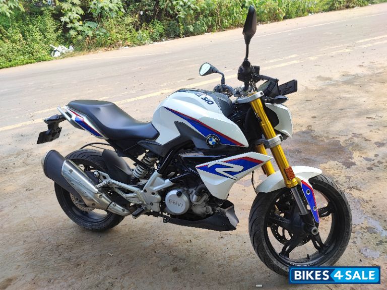 BMW G 310 R