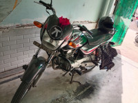 Read & Black Bajaj CT 100