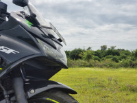 Sparkle Black Suzuki Gixxer SF BS6