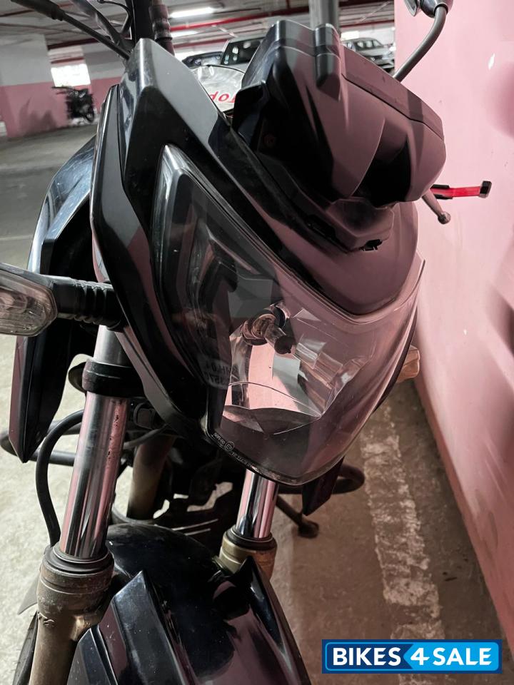 Black TVS Apache RTR 200 4V