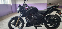Black TVS Apache RTR 200 4V