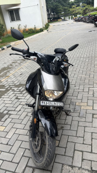 Black Suzuki Intruder 150 FI