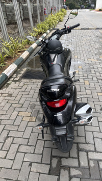 Black Suzuki Intruder 150 FI