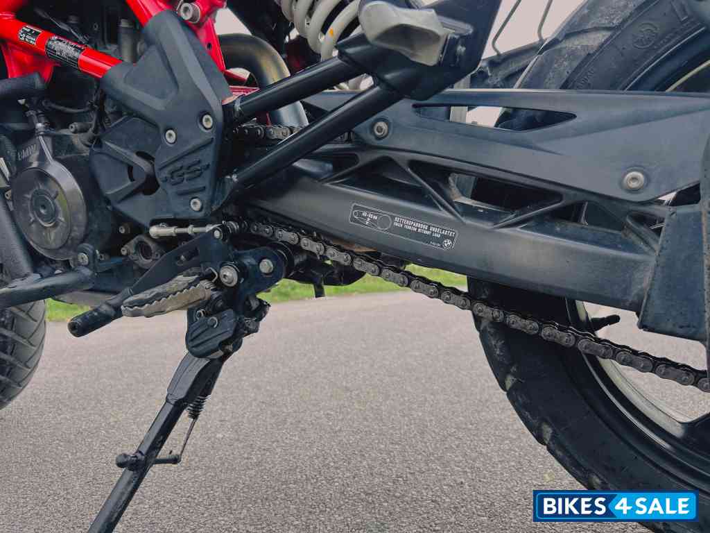 Racing Red BMW G 310 GS