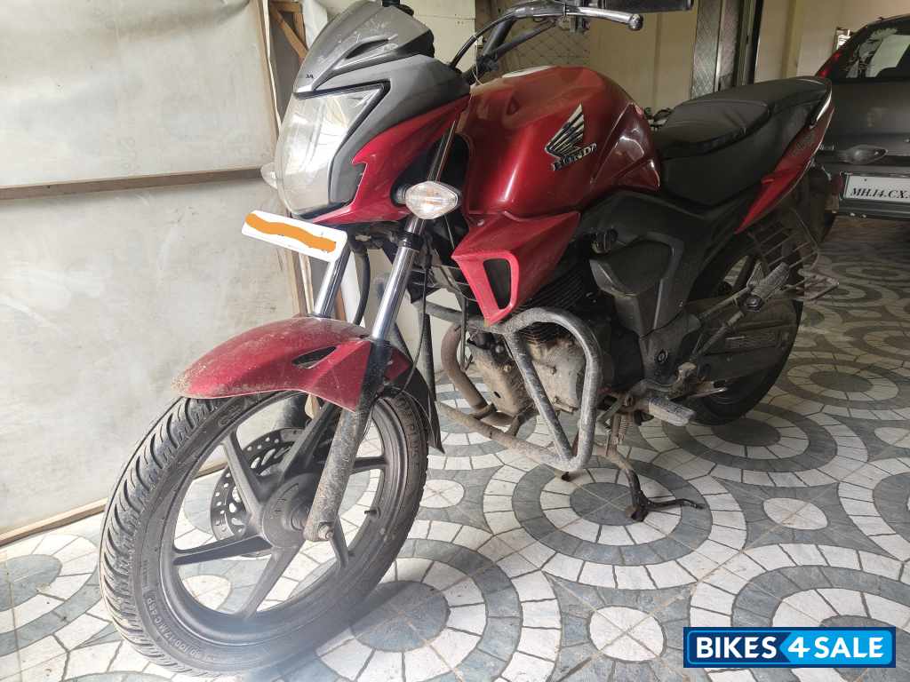 Red Honda CB Trigger