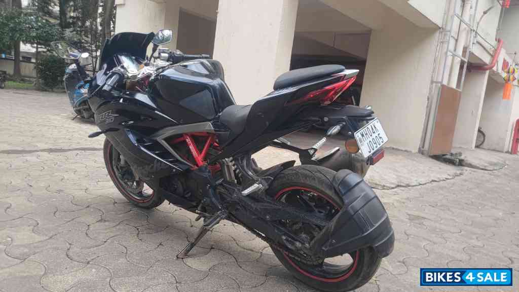 Back TVS Apache RR 310