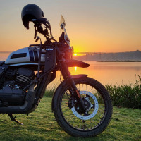 Silver Gloss Yezdi Adventure Gloss