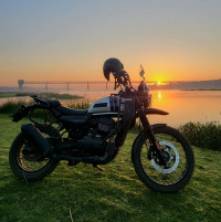 Silver Gloss Yezdi Adventure Gloss