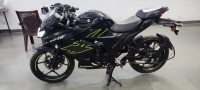 Black Suzuki Gixxer SF BS6