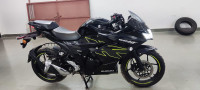 Black Suzuki Gixxer SF BS6