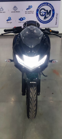 Black Suzuki Gixxer SF BS6