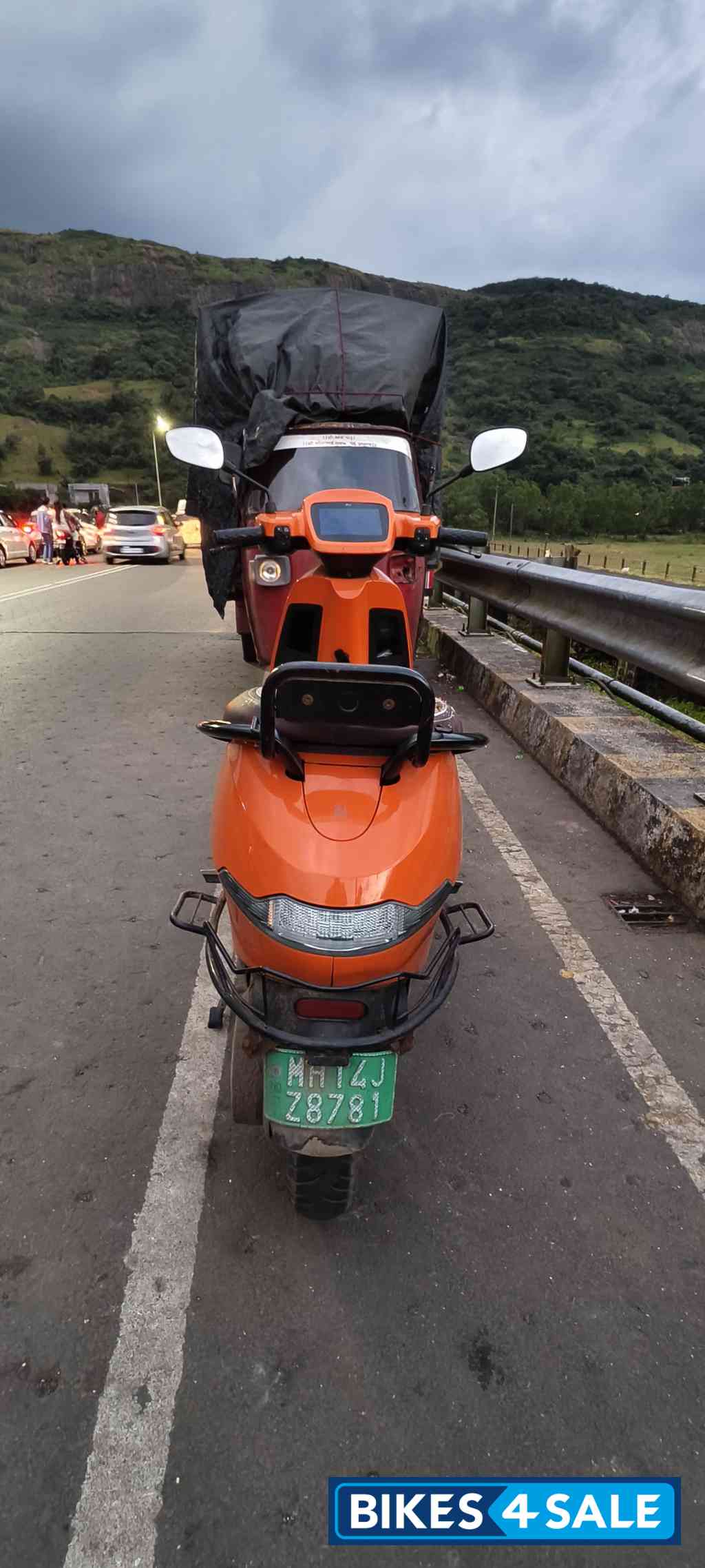 Duch Orange Ola S1 Pro