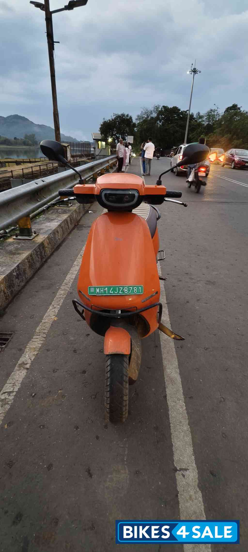 Duch Orange Ola S1 Pro