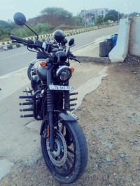 Yezdi Roadster Chrome 2022 Model