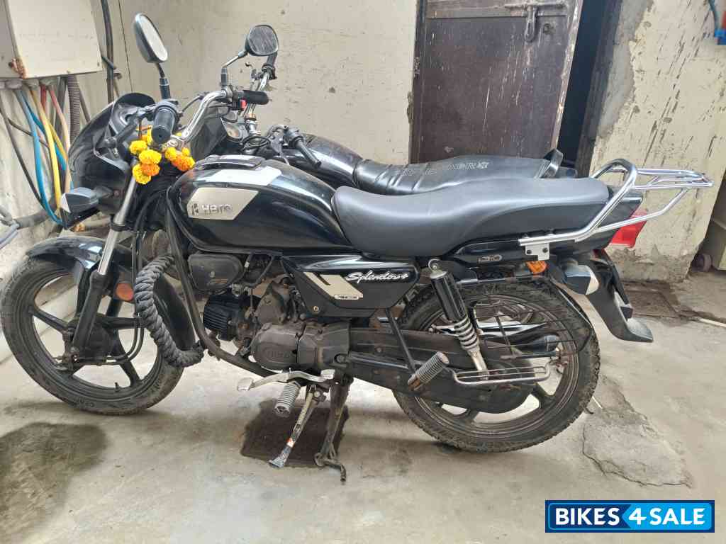 Black Tornado Grey Hero Splendor Plus Xtec